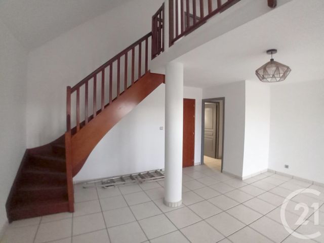 Appartement F3 bis à vendre - 4 pièces - 89.11 m2 - ST DENIS - 974 - REUNION - Century 21 Lancastel