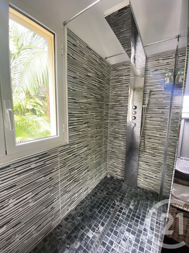 maison à vendre - 5 pièces - 162.0 m2 - ST DENIS - 974 - REUNION - Century 21 Lancastel