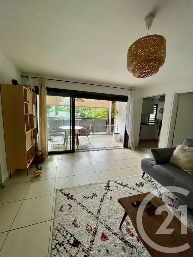 Appartement F3 à vendre - 3 pièces - 59.88 m2 - ST PAUL - 974 - REUNION - Century 21 Lancastel