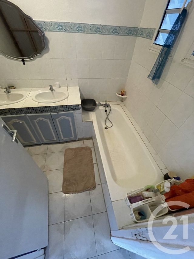 maison à vendre - 6 pièces - 134.18 m2 - ST DENIS - 974 - REUNION - Century 21 Lancastel