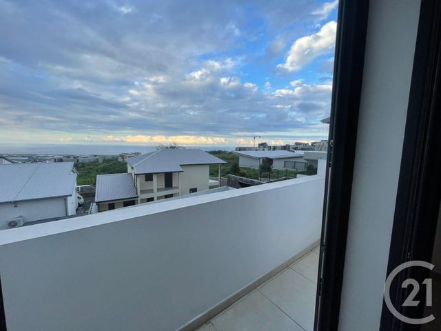 maison à vendre - 4 pièces - 87.39 m2 - STE MARIE - 974 - REUNION - Century 21 Lancastel