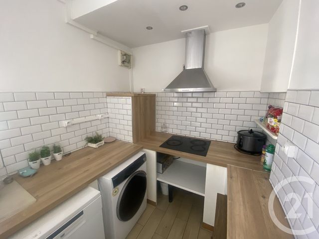 Appartement F3 à vendre - 3 pièces - 56.7 m2 - ST DENIS - 974 - REUNION - Century 21 Lancastel