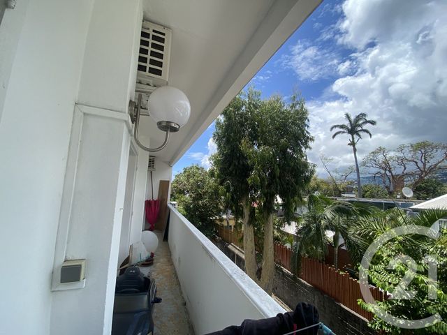 Appartement F3 à vendre - 3 pièces - 56.7 m2 - ST DENIS - 974 - REUNION - Century 21 Lancastel