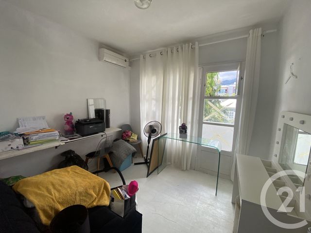 Appartement F3 à vendre - 3 pièces - 56.7 m2 - ST DENIS - 974 - REUNION - Century 21 Lancastel