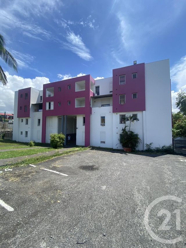 Appartement F2 à vendre STE MARIE