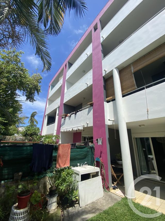 Appartement F2 à vendre - 2 pièces - 38.0 m2 - STE MARIE - 974 - REUNION - Century 21 Lancastel