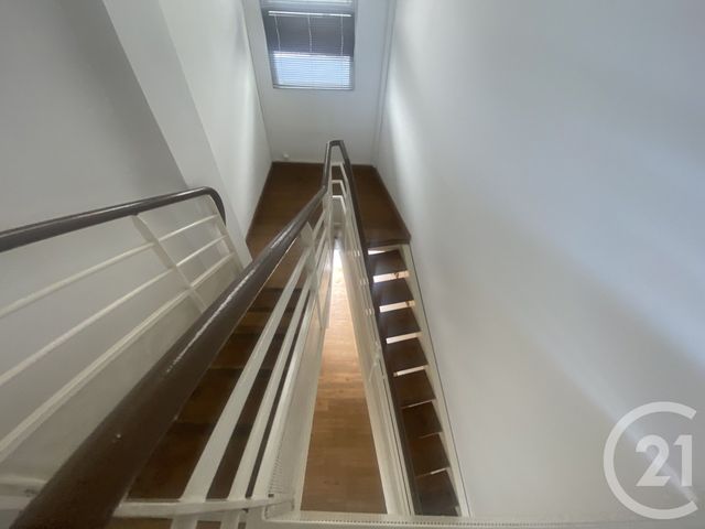 Appartement F3 à vendre - 3 pièces - 68.16 m2 - ST DENIS - 974 - REUNION - Century 21 Lancastel