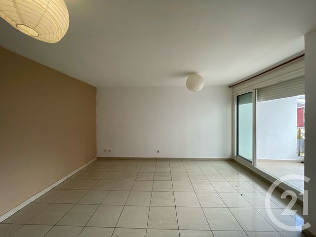Appartement F2 à vendre - 2 pièces - 42.84 m2 - ST DENIS - 974 - REUNION - Century 21 Lancastel