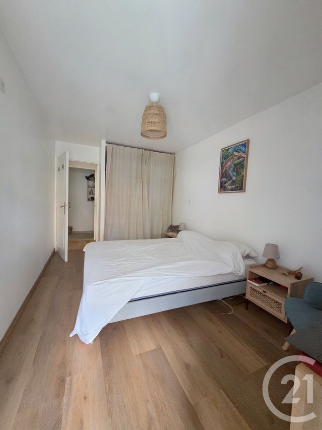 Appartement F2 à vendre - 2 pièces - 46.04 m2 - ST DENIS - 974 - REUNION - Century 21 Lancastel