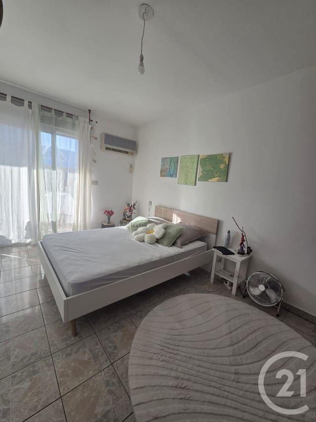 Appartement F6 à vendre - 6 pièces - 144.0 m2 - ST DENIS - 974 - REUNION - Century 21 Lancastel