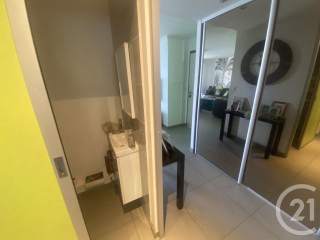 Appartement F4 à vendre - 4 pièces - 86.84 m2 - ST DENIS - 974 - REUNION - Century 21 Lancastel