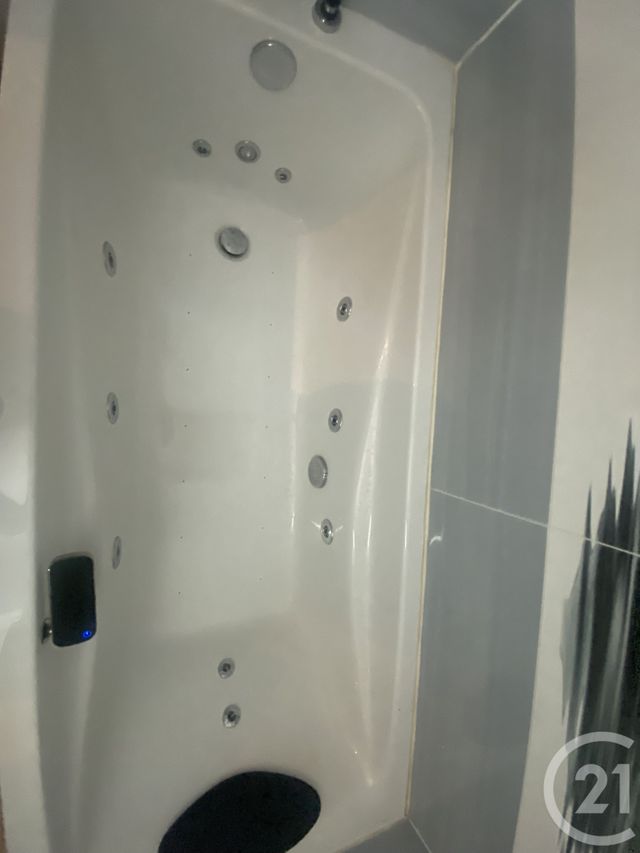 Appartement F4 à vendre - 4 pièces - 86.84 m2 - ST DENIS - 974 - REUNION - Century 21 Lancastel