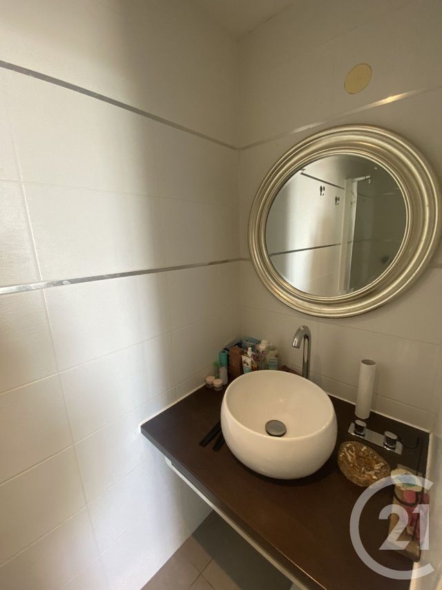 Appartement F4 à vendre - 4 pièces - 86.84 m2 - ST DENIS - 974 - REUNION - Century 21 Lancastel