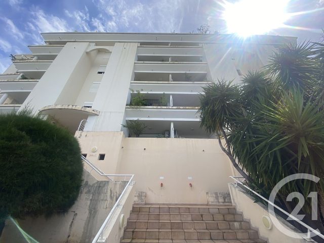 Appartement F4 à vendre - 4 pièces - 86.84 m2 - ST DENIS - 974 - REUNION - Century 21 Lancastel