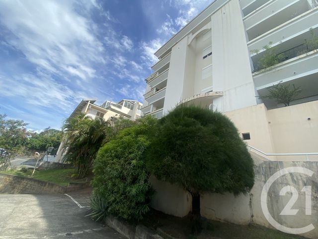 Appartement F4 à vendre - 4 pièces - 86.84 m2 - ST DENIS - 974 - REUNION - Century 21 Lancastel