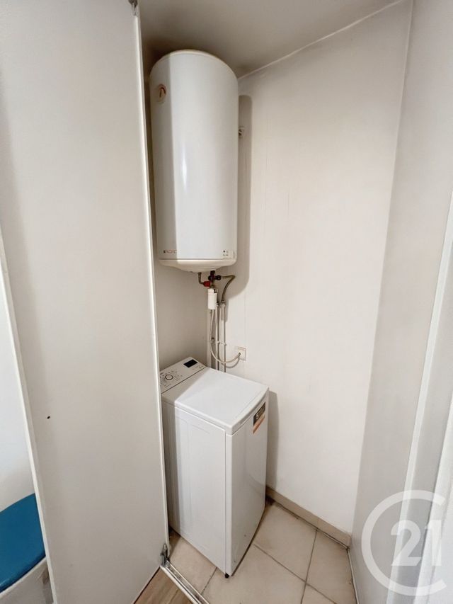 Appartement F2 à vendre - 2 pièces - 40.63 m2 - ST DENIS - 974 - REUNION - Century 21 Lancastel