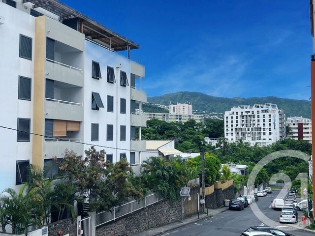 Appartement F2 à vendre - 2 pièces - 40.63 m2 - ST DENIS - 974 - REUNION - Century 21 Lancastel