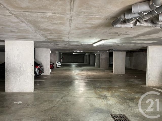 Appartement F3 à vendre - 3 pièces - 54.64 m2 - ST DENIS - 974 - REUNION - Century 21 Lancastel