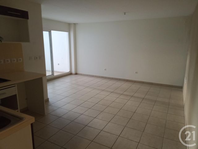 Appartement F3 à vendre - 3 pièces - 54.64 m2 - ST DENIS - 974 - REUNION - Century 21 Lancastel