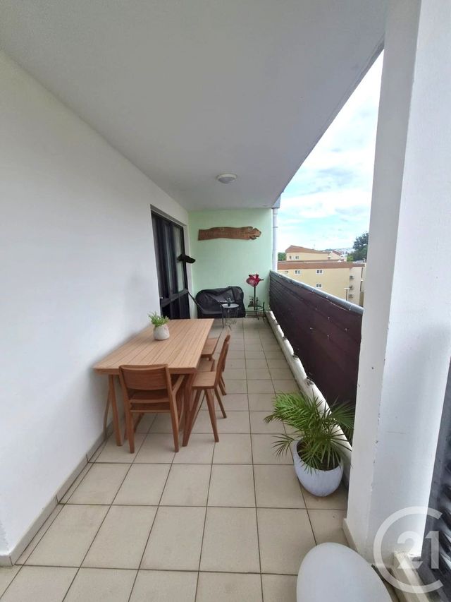 Appartement F3 à vendre - 3 pièces - 66.6 m2 - ST DENIS - 974 - REUNION - Century 21 Lancastel