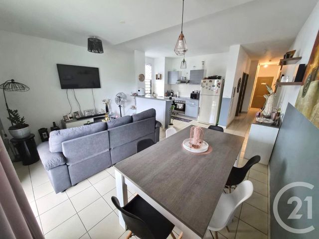 Appartement F3 à vendre - 3 pièces - 66.6 m2 - ST DENIS - 974 - REUNION - Century 21 Lancastel