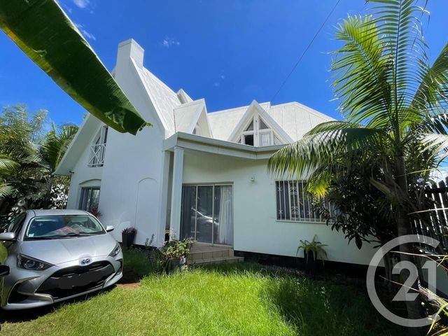 maison à vendre - 11 pièces - 184.99 m2 - ST DENIS - 974 - REUNION - Century 21 Lancastel