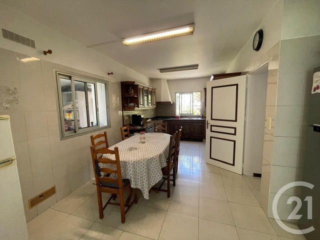 maison à vendre - 11 pièces - 184.99 m2 - ST DENIS - 974 - REUNION - Century 21 Lancastel