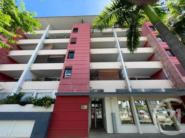 Appartement T2 à vendre - 2 pièces - 39.48 m2 - ST DENIS - 974 - REUNION - Century 21 Lancastel