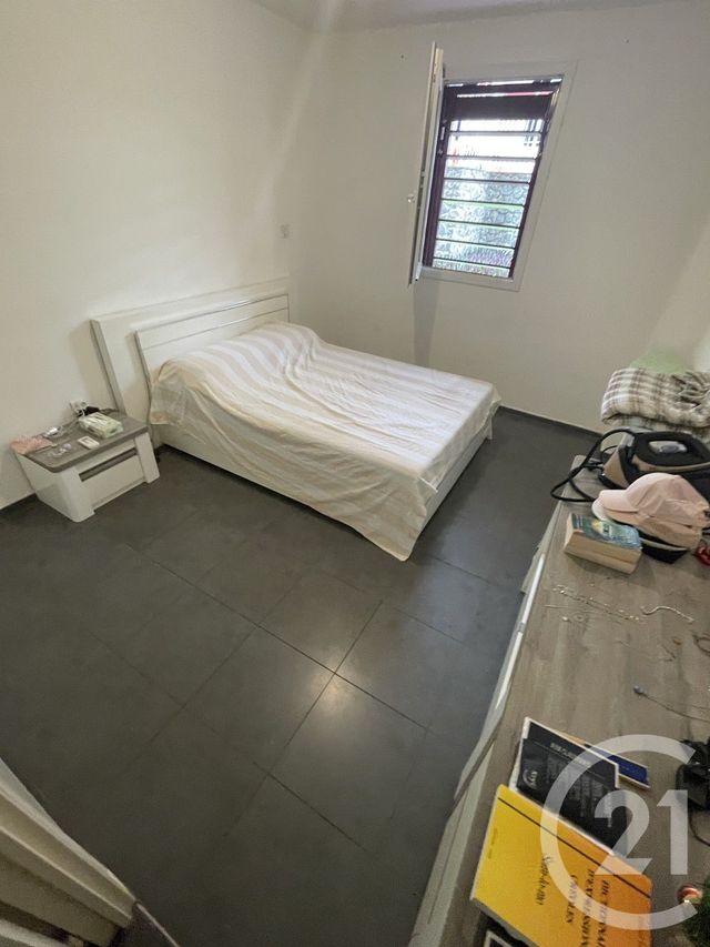 Appartement F2 à vendre - 2 pièces - 41.35 m2 - ST DENIS - 974 - REUNION - Century 21 Lancastel
