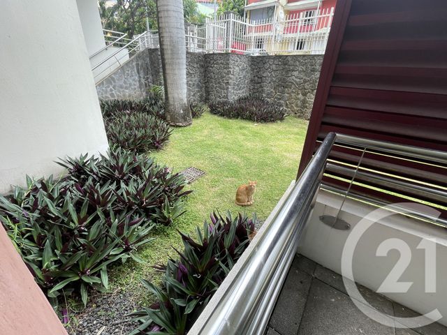 Appartement F2 à vendre - 2 pièces - 41.35 m2 - ST DENIS - 974 - REUNION - Century 21 Lancastel