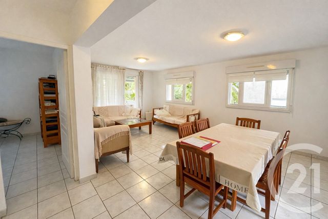 maison à vendre - 5 pièces - 155.6 m2 - ST DENIS - 974 - REUNION - Century 21 Lancastel