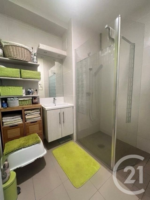 Appartement F3 à vendre - 3 pièces - 70.6 m2 - LA POSSESSION - 974 - REUNION - Century 21 Lancastel