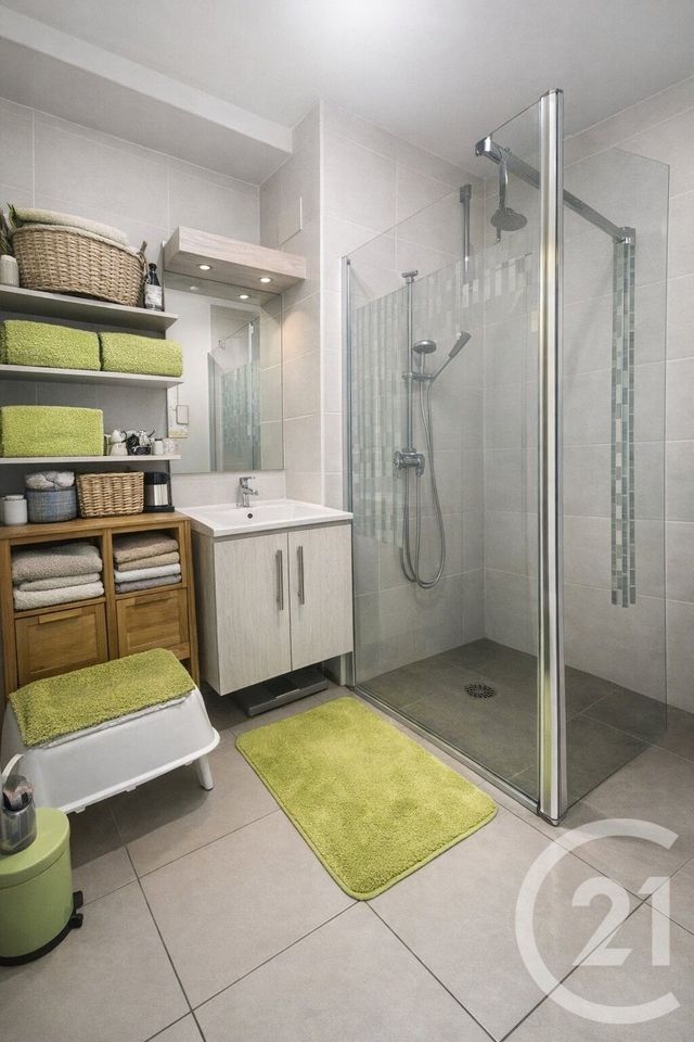 Appartement F3 à vendre - 3 pièces - 70.6 m2 - LA POSSESSION - 974 - REUNION - Century 21 Lancastel