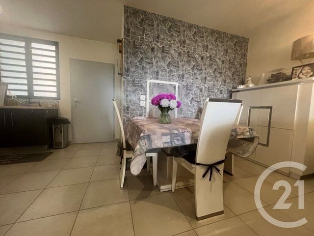 Appartement F3 à vendre - 3 pièces - 70.6 m2 - LA POSSESSION - 974 - REUNION - Century 21 Lancastel