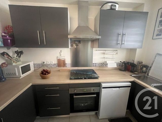 Appartement F3 à vendre - 3 pièces - 70.6 m2 - LA POSSESSION - 974 - REUNION - Century 21 Lancastel