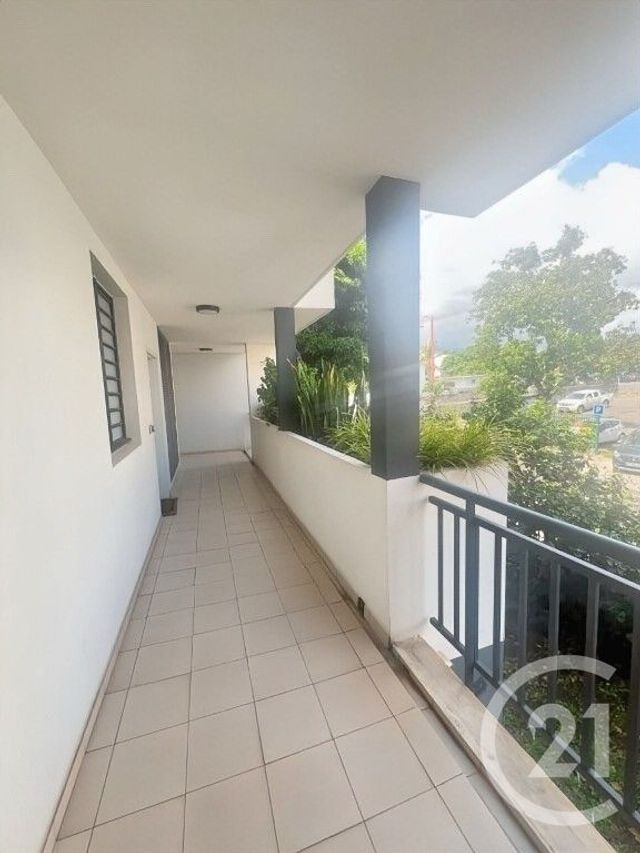 Appartement F3 à vendre - 3 pièces - 70.6 m2 - LA POSSESSION - 974 - REUNION - Century 21 Lancastel
