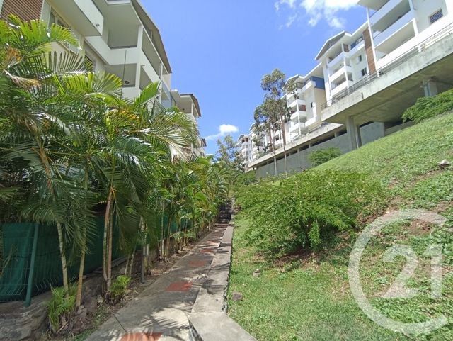 Appartement F3 à vendre - 3 pièces - 63.46 m2 - ST DENIS - 974 - REUNION - Century 21 Lancastel