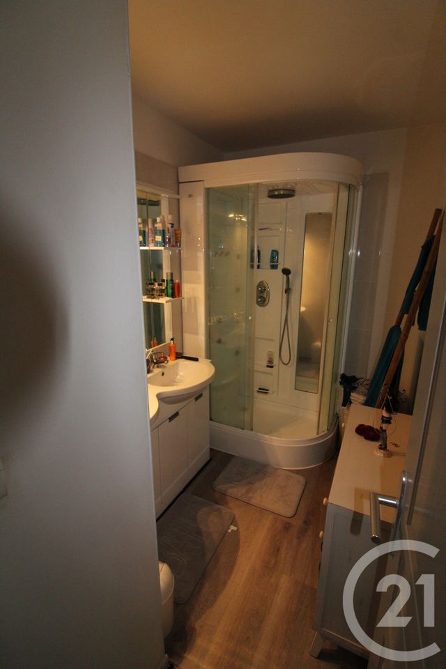 Appartement F3 à vendre - 3 pièces - 63.46 m2 - ST DENIS - 974 - REUNION - Century 21 Lancastel
