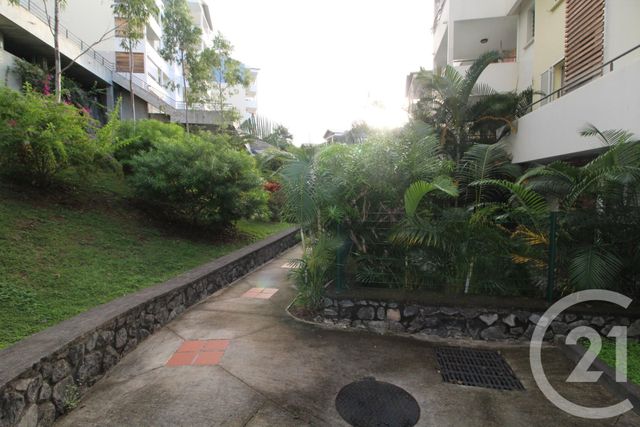 Appartement F3 à vendre - 3 pièces - 63.46 m2 - ST DENIS - 974 - REUNION - Century 21 Lancastel