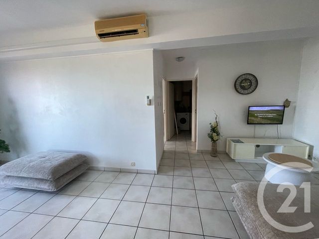 Appartement F3 à vendre - 3 pièces - 67.0 m2 - ST DENIS - 974 - REUNION - Century 21 Lancastel