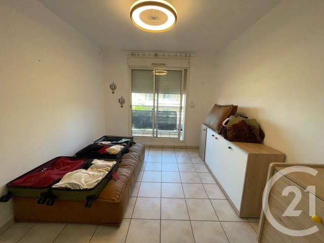 Appartement F3 à vendre - 3 pièces - 67.0 m2 - ST DENIS - 974 - REUNION - Century 21 Lancastel
