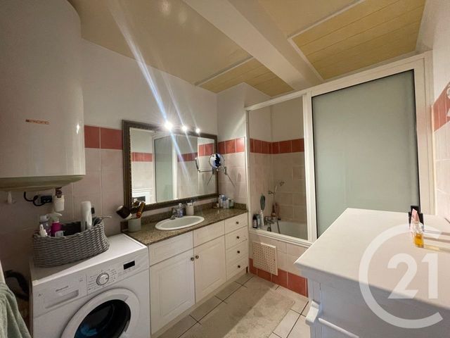 Appartement F3 à vendre - 3 pièces - 67.0 m2 - ST DENIS - 974 - REUNION - Century 21 Lancastel