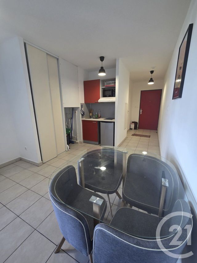 Appartement F1 à vendre - 1 pièce - 25.0 m2 - ST DENIS - 974 - REUNION - Century 21 Lancastel