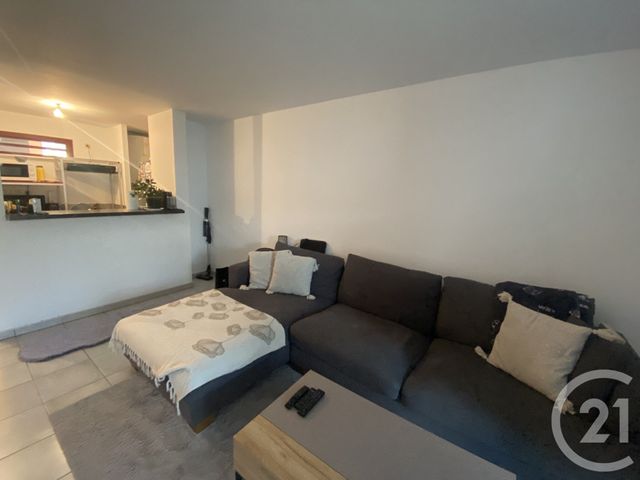 Appartement F2 à vendre - 2 pièces - 39.9 m2 - ST DENIS - 974 - REUNION - Century 21 Lancastel