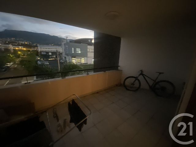 Appartement F2 à vendre - 2 pièces - 39.9 m2 - ST DENIS - 974 - REUNION - Century 21 Lancastel