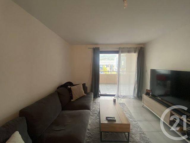 Appartement F2 à vendre ST DENIS