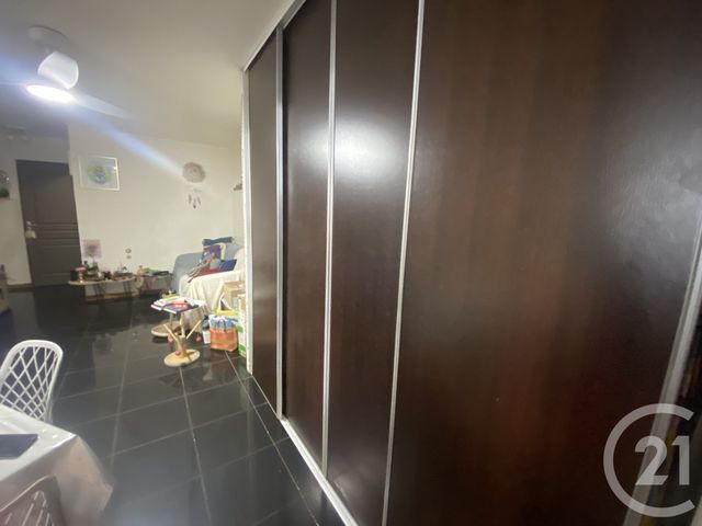 Appartement F2 à vendre - 2 pièces - 48.5 m2 - ST DENIS - 974 - REUNION - Century 21 Lancastel