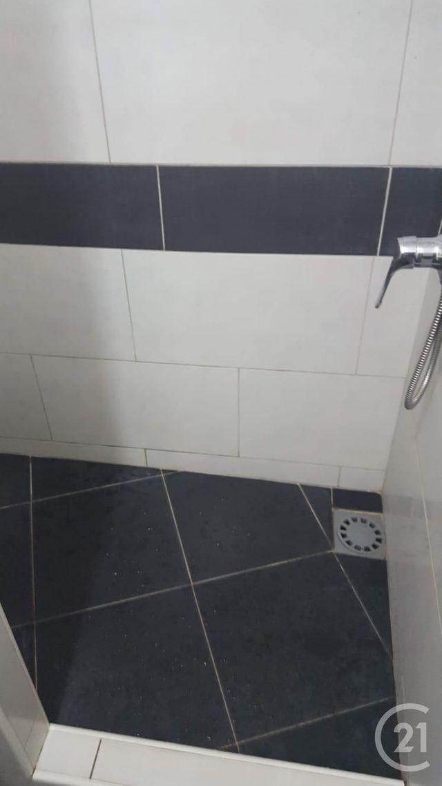Appartement F4 à vendre - 3 pièces - 56.0 m2 - ST DENIS - 974 - REUNION - Century 21 Lancastel