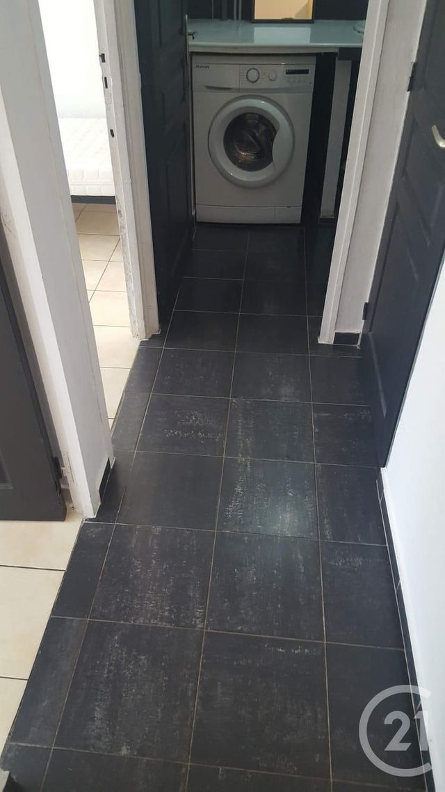 Appartement F4 à vendre - 3 pièces - 56.0 m2 - ST DENIS - 974 - REUNION - Century 21 Lancastel
