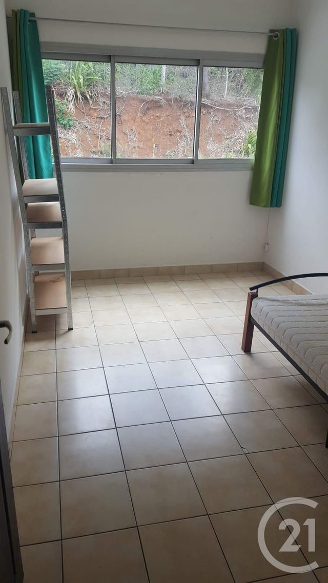 Appartement F4 à vendre - 3 pièces - 56.0 m2 - ST DENIS - 974 - REUNION - Century 21 Lancastel